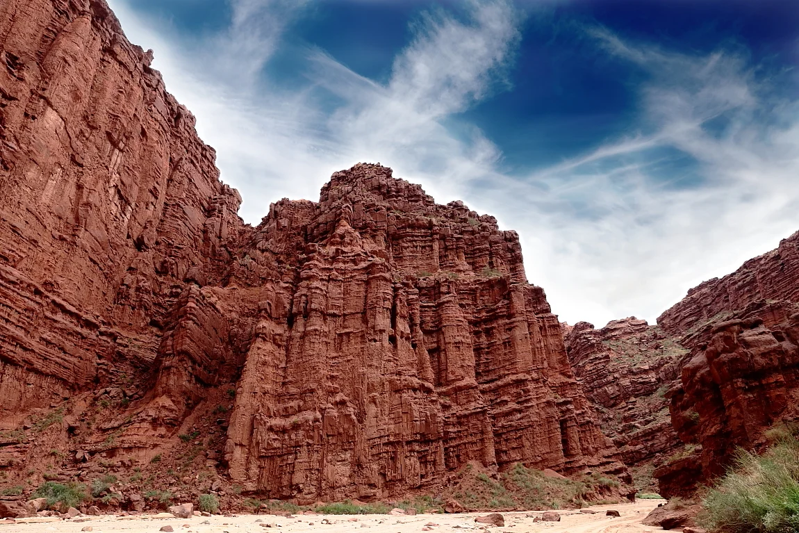 Tomur canyon in the Tianshan region